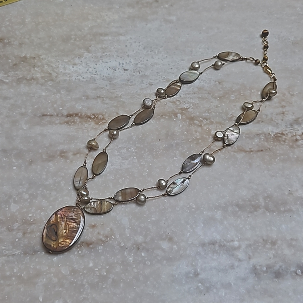 😍Two Strand Oval Link Medallion Necklace😍